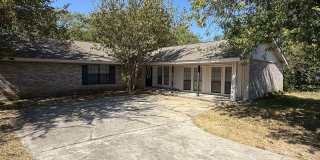Spacious 5-Bedroom Valley Forge Home with Multiple Living & Entertaining Areas Spacious 5-Bedroom Valley Forge Home with Multiple Living & Entertaining Areas Gallery 1