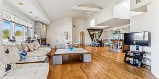 22 Meadow Lane Gallery 9
