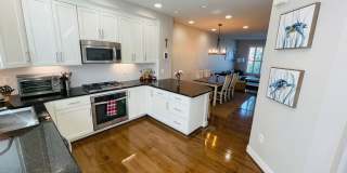 Like New Townhome in Old Town Alexandria Gallery 5