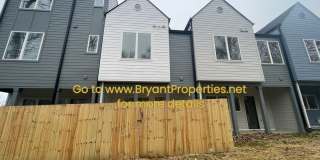 Madison - New 2 Bedroom 2.5 Baths Condo Gallery 17
