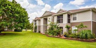 River Trace Apartments and Homes - Affordable Housing Gallery 2