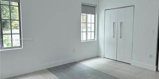 2021 Meridian Ave Gallery 14