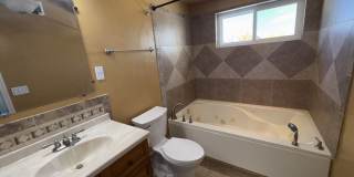 Beautiful eastside location Beautiful eastside location Gallery 45