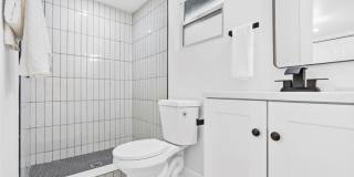 Charming 2BR House in Tampa Gallery 8