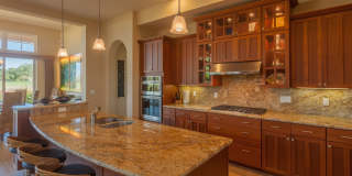 Gorgeous free standing luxury Hokulani Golf Villa fully furnished 3/2.5 for rent Gallery 7