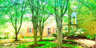 Great location less than a mile from King St. Metro! Great location less than a mile from King St. Metro! Gallery 16