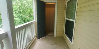 1504 Lincoln Way Gallery 25