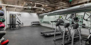Broadway Apartments Gallery 23