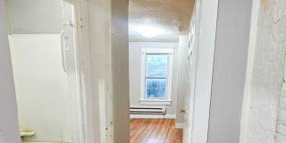 2 bedroom | 1 bathroom | Entire HOME- Freshly painted! Gallery 30