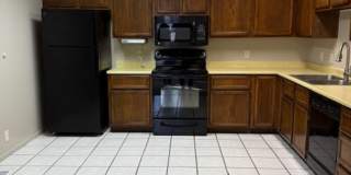 Beautiful Duplex In Great Midvale Location Beautiful Duplex In Great Midvale Location Gallery 8