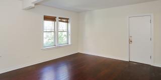 3808 North SHEFFIELD Ave. Apt. Gallery 3
