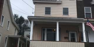 4 Bedroom 1.5 Bath Gallery 1
