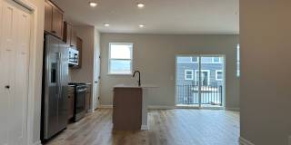 Rare Rogers 3 bed brand new town house for lease!!! Rare Rogers 3 bed brand new town house for lease!!! Gallery 12