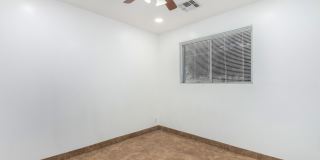 1100 W 12th Street Gallery 25