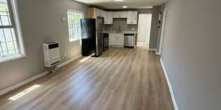 1/2 Off First Month's Rent, 3Bdrm, 1Bath 1/2 Off First Month's Rent, 3Bdrm, 1Bath Gallery 6