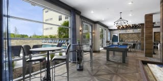 Atlas Waterside Gallery 18