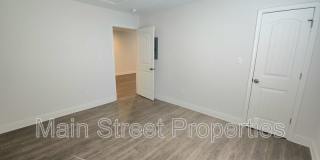 313 North Nav Boulevard Gallery 15