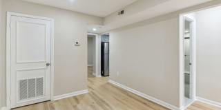 327 8th St Ne Gallery 7