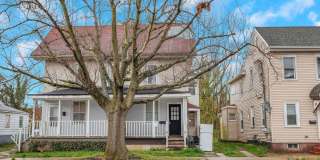 Charming 2BR Duplex in Salem Gallery 1