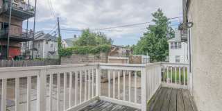 Beautiful and Spacious 4 bed2 bath Gallery 7