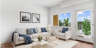 Extra Large Studio w/ Balcony in Brewerytown! Gallery 2