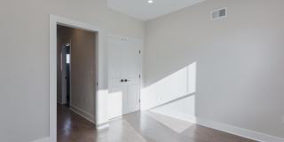 5126 MALCOLM STREET Gallery 13