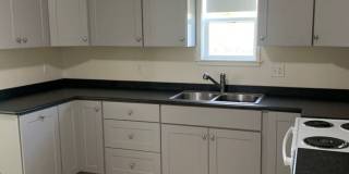 Clean 2 bedroom home Gallery 6