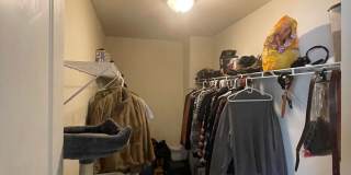 Cute 4 Bedroom Near Downtown for Pre-Lease Gallery 18