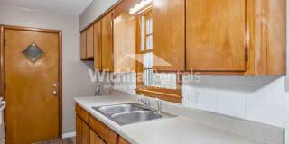 3 BD/1 BA home near Friends University! Gallery 7