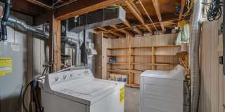 Comfortable Living in a Convenient Location – Charming 3BR 1BA Home at 2403 W Everett Gallery 33