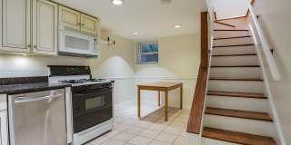 Beautiful 2 Bedroom, 2 Bathroom Historical Row Home Gallery 29