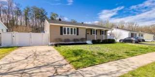 Welcome to 3345 Sudlersville S!  A 3bd 3bth Single family home Gallery 1
