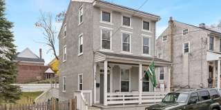 138 HALL Street Gallery 1