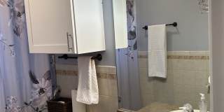 5582 Se 42nd Ct. Rm2 Gallery 1
