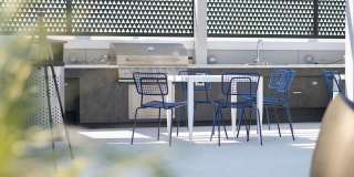 UNITi Montrose Gallery 36