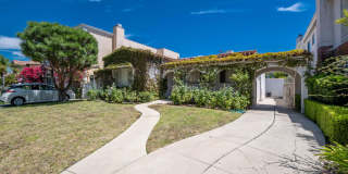 352 South Wetherly Drive Gallery 1