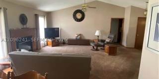700 W Diane CtR, IL 62454 Gallery 1