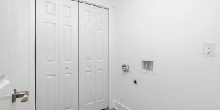Spacious 5BR/3.5 BA Renovated Home Near Beltline with Off-Street Parking Gallery 18