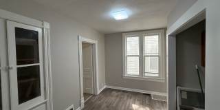 938 W Edwards Springfield, IL Gallery 10