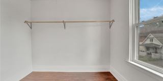 214 Ludington Street Gallery 8