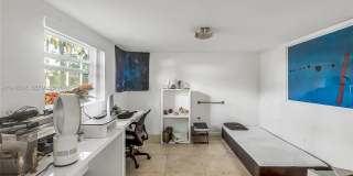 10090 Bay Harbor Ter Gallery 25