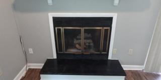 Spacious 3 bedroom townhome close to UK! Gallery 7