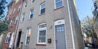 Charming 3BD/2BA Townhome w/ In-Unit Laundry in Upper Fell Point, MD! Charming 3BD/2BA Townhome w/ In-Unit Laundry in Upper Fell Point, MD! Gallery 1