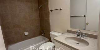 Two Bedroom Town House Walking Distance to Downtown Lafayette Gallery 12