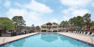 Country Club Apartments Gallery 1