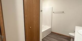 921 Adams Court - 715 Gallery 10