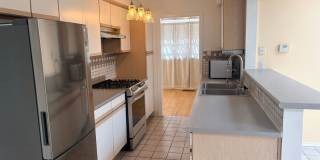Beautiful 4 Bedroom Home in Hyder Park Gallery 9