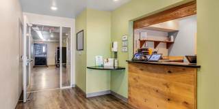 Fort Lauderdale - Airport - West Gallery 13