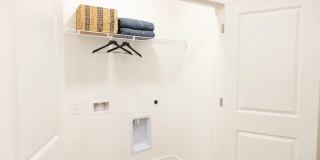 The Crest at Oakwood Gallery 9