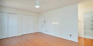 9575 DONNAN CASTLE Gallery 32